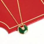 AMULETTE GOLD MALACHITE NECKLACE - Image 2