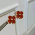 CLOVER MEDIUM 1 MOTIFS CARNELIAN DIAMOND earrings