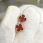 CLOVER MINI GOLD EARRINGS - Image 2