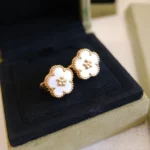 LUCKY PINK GOLD WHITE MOP EARRINGS - Image 3
