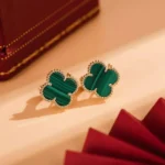 CLOVER MEDIUM 1 MOTIFS MALACHITE EARRINGS - Image 8
