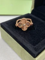 CLOVER RIVERSIBLE ROSE GOLD RING - Image 7