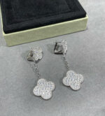 CLOVER 2 MOTIFS DIAMOND PAVED SILVER EARRINGS - Image 5