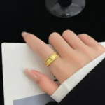 PERLEE SIGNATURE RING - Gold