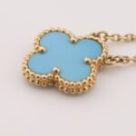 CLOVER 15MM VINTAGE TURQUOISE NECKLACE - Image 2