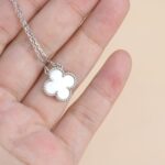CLOVER 15MM WHITE MOTHER-OF-PEARL SILVER - Image 4