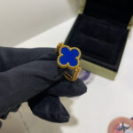 CLOVER RIVERSIBLE BLUE AGATE RING - Image 5