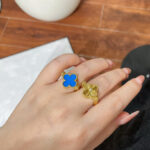 CLOVER RIVERSIBLE BLUE AGATE RING - Image 4
