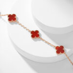 CLOVER 10 MOTIFS CARNELIAN NECKLACE - Image 6