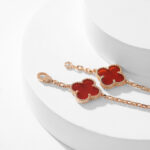 CLOVER 10 MOTIFS CARNELIAN NECKLACE - Image 5