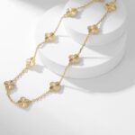 CLOVER 10 MOTIFS LASER NECKLACE - Image 4
