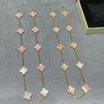 CLOVER 10 MOTIFS PINK MOP NECKLACE - Image 4