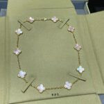 CLOVER 10 MOTIFS PINK MOP NECKLACE - Image 8