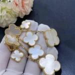 CLOVER EARRINGS WHITE MOP 4 MOTIFS GOLD - Image 6