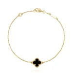 CLOVER ONYX SINGLE FLOWER BRACELET