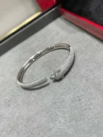 PANTHERE FULL DIAMOND OPEN BRACELET - Image 3