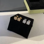 CLOVER MINI DIAMOND STUD EARRINGS - Image 3
