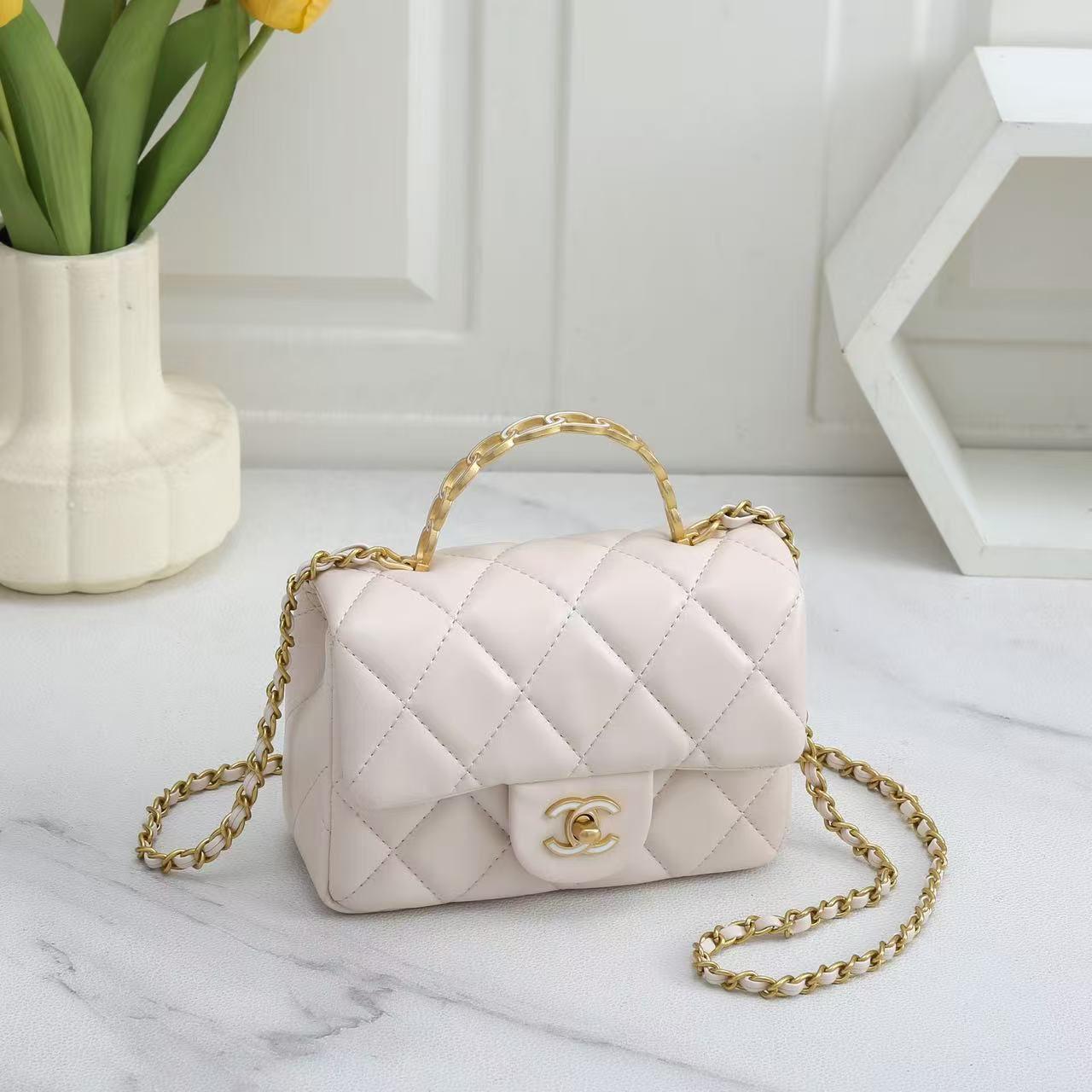 WhatsApp Image 2026-05-21 at 13.22.42 Vanilla White 18cm Luxury Iconic Designer Bag - Image 1