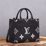 LV Onthego PM Tote - Image 3