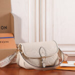 LV Diane - Image 3
