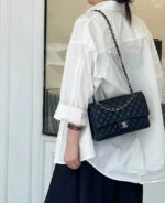 FLAP BAG 25CM SILVER HARDWARE BLACK LAMBSKIN - Image 4