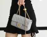 FLAP BAG 20CM GREY LAMBSKIN GOLD HARDWARE - Image 13