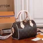 LV Speedy Bandouliere 20 - Image 3
