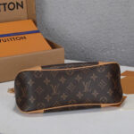 LV Boulogne Handbag - Image 5
