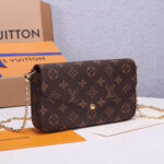 LV Felicie Pochette - Image 3
