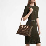 LV Rivoli MM Handbag - Image 7