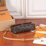 LV Wallet On Chain Ivy - Image 5