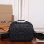 LV S Lock Messenger - Image 2