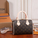 LV Speedy Bandouliere 20 - Image 4