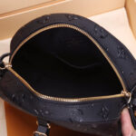LV Boite Chapeau Souple MM Bag - Image 5
