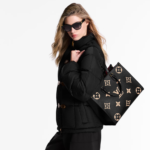 LV ONTHEGO medium handbag - Image 7