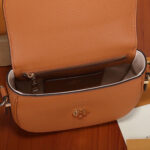 LV PONT 9 SOFT PM - Image 6