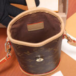 LV Fold Me Pouch - Image 6