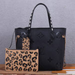 LV Neverfull MM Tote - Image 2