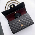 FLAP BAG 25 IN BLACK CAVIAR LEATHER GOLD HARDWARE - Image 4