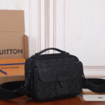 LV S Lock Messenger - Image 3