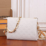 LV Coussin PM - Image 4