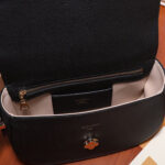 LV Pont 9 Soft MM - Image 6