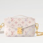 POCHETTE MÉTIS EAST WEST handbag