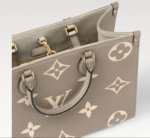 LV ONTHEGO medium handbag - Image 6