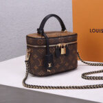 LV Vanity PM - Image 3