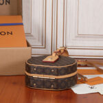 LV Petite Boite Chapeau - Image 5
