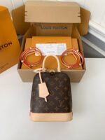 LV ALMA backpack - Image 4