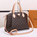 LV Rivoli MM Handbag - Image 3