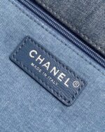 CC MINI 25 CLASSIC BAG IN BLUE COBALT DENIM - Image 14