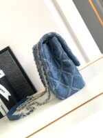 CC MINI 25 CLASSIC BAG IN BLUE COBALT DENIM - Image 17